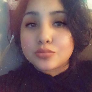 Meet your Posher, Mayra